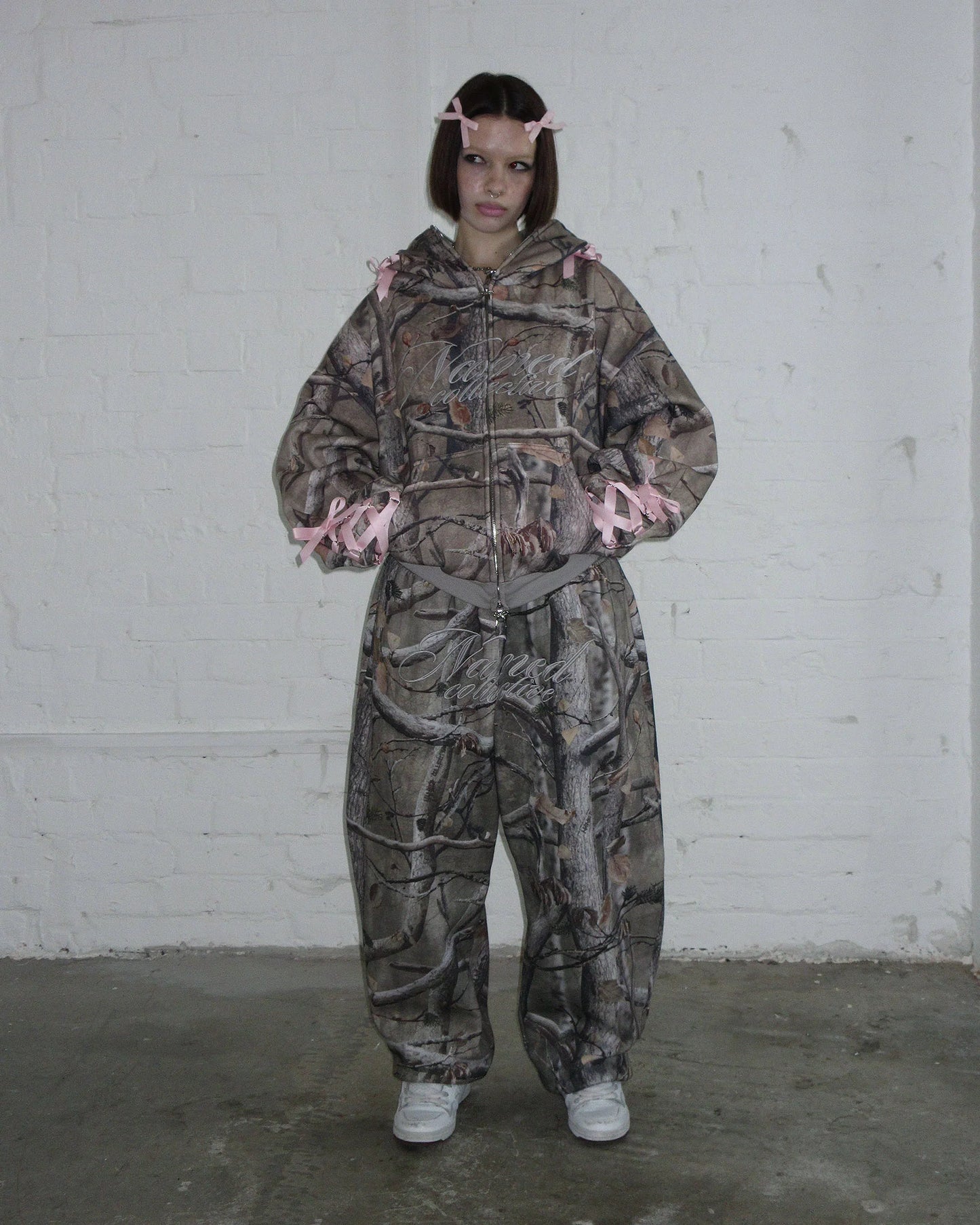 Aura Ribbon Hoodie (+FREE Sweatpants)